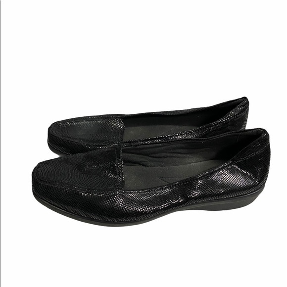 CLARKS | loafers black leather cushion 9.5 - Picture 3 of 7